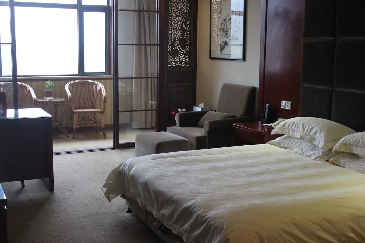 Jingtingshan Resort Hotel Xuancheng Номер фото